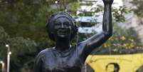 Foi instalada uma estátua em homenagem a Marielle Franco, no Centro do Rio de Janeiro  Foto: Fernando Frazão/Agência Brasil