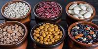 Os feijões se destacam pela riqueza de nutrientes  Foto: barmalini | Shutterstock / Portal EdiCase
