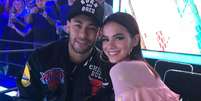 Bruna Marquezine e Neymar juntos na festa de Anitta? Ex-casal deve se encontrar no aniversário da cantora em Miami.  Foto: AGNews / Purepeople