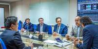 Reunião entre representantes da Frente Parlamentar Evangélica e o ministro Fernando Haddad.  Foto: Divulgação/MF