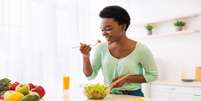 Alimentação e saúde feminina: veja o que a mulher deve comer em cada fase da vida  Foto: Shutterstock / Saúde em Dia