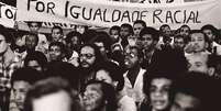 Fundação do Movimento Negro Unificado, 1978  Foto: Jesus Carlos / Divulgação: Folha de São Paulo