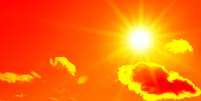 Sol brilhante com em um dia com recordes de calor no planeta Terra.  Foto: iStock