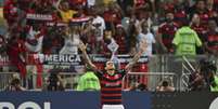 Pedro comemora gol pelo Flamengo   Foto: MAURO PIMENTEL/AFP via Getty Images / Esporte News Mundo
