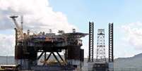Plataforma de petróleo: Brasil seguirá explorando combustíveis fósseis nos próximos anos  Foto: Sérgio Castro / Estadão / Estadão