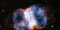 Hubble faz registro incrível da nebulosa Haltere em comemoração aos seus 34 anos  Foto: Nasa, ESA, STScI