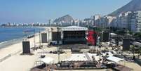 Palco do show da cantora Madonna em Copacabana palace, zona sul do Rio de Janeiro. FOTO : Pedro Kirilos/Estadão  Foto: Pedro Kirilos/Estadão / Estadão