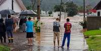 Chuvas intensas deixaram mortos e desabrigados no Rio Grande do Sul  Foto: Getty Images / BBC News Brasil