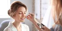 Descubra como não errar na maquiagem para casamento  Foto: Shutterstock / Alto Astral