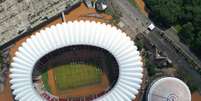 Beira-Rio completamente alagado   Foto: Ramiro Sanchez/Getty Images / Esporte News Mundo