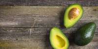 Explosão de benefícios: conheça as vantagens do abacate  Foto: Shutterstock / Saúde em Dia