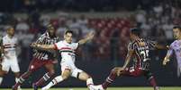 -  Foto: Rubens Chiri e Paulo Pinto/Saopaulofc.net - Legenda: Fluminense sofreu 12 gols em seis rodadas no Campeonato Brasileiro / Jogada10