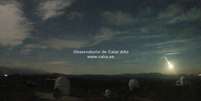 Meteoro que foi avistado em Portugal e Espanha neste domingo, 19  Foto: Observatório de Calar Alto|Twitter/@ObsCalarAlto / Estadão