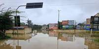 Chuva em Santa Catarina já deixou mais de 900 desalojados e desabrigados  Foto: Divulgação/Defesa Civil de SC