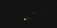 Cometa C/2023 A3 (Tsuchinshan-ATLAS) visto em 26 de abril através de um telescópio refletor (Imagem: Reprodução/Wikimedia Commons/C messier/CC BY 4.0)  Foto: Canaltech