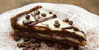 Torta de chocolate com café  Foto: Luca Santilli | Shutterstock / Portal EdiCase