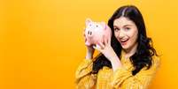 Guardar dinheiro é fundamental para obter estabilidade financeira Foto: TierneyMJ | Shutterstock / Portal EdiCase