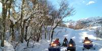 O snowmobile é uma das atividades de inverno em Chillán  Foto: //Divulgação / Viagem e Turismo