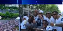  Foto: Pierre-Philippe Marcou/AFP via Getty Images - Legenda: Milhares de torcedores do Real Madrid festejam o título da Liga dos Campeões / Jogada10