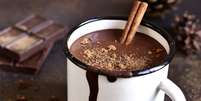 Chocolate quente com amêndoas  Foto: Liliya Kandrashevich | Shutterstock / Portal EdiCase