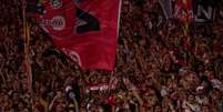  Foto: Paula Reis/Flamengo - Legenda: Torcida do Flamengo no Maracanã / Jogada10