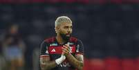  Foto: Marcelo Cortes/CRF - Legenda: Gabigol coleciona polêmicas na vida pessoal / Jogada10