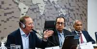 John Textor prestou depoimento &agrave; CPI no m&ecirc;s de abril. Kajuru e Rom&aacute;rio s&atilde;o presidente e relator da comiss&atilde;o, respectivamente.  Foto: Roque de S&aacute;/Ag&ecirc;ncia Senado / Estad&atilde;o