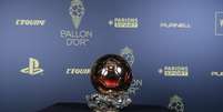  Foto: Divulgação/Bola de Ouro/France Football - Legenda: Premiação da Bola de Ouro tem data definida / Jogada10