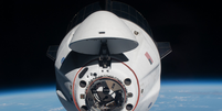 Missão com nave Dragon, da SpaceX, poderia ajudar a prolongar a vida do telescópio Hubble (Imagem: Reprodução/NASA)  Foto: Canaltech
