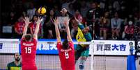 Brasil encerrou a segunda semana da VNL contra a Polônia  Foto: Esporte News Mundo