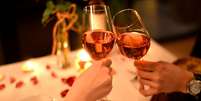 Aprenda escolher o vinho ideal para o Dia dos Namorados  Foto: Shutterstock / Alto Astral