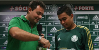 Alexandre Mattos, à época pelo Palmeiras, e Dudu  Foto: César Greco/Fotoarena