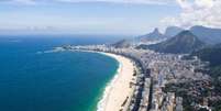 Praia de Copacabana –  Foto: Gustavo Facci / Wikimedia Commons / Jogada10