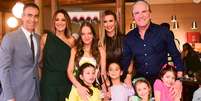 Roberto Justus compartilha foto em família com Ticiane Pinheiro e ganha declaração especial de César Tralli.  Foto: Brazil News, Manuela Scarpa / Purepeople