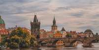Panorama do centro histórico de Praga, a capital da Tchéquia Foto: Ouael Ben Salah/Unsplash / Viagem e Turismo