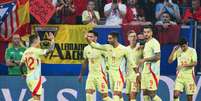 Momento do gol marcado por Ferran Torres na vitória da Espanha contra a Albânia –  Foto: Ina Fassbender/AFP via Getty Images / Jogada10