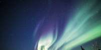 Aurora boreal no Canadá: fenômeno também inclui riscos a satélites e serviços de comunicação e localização Foto: Martina Gebrovska/Bachford Lake Lodge/Divulgação / Estadão