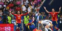 Momento do gol marcado por Dani Olmo na vitória sobre a Alemanha na Euro 2024 –  Foto: Fabrice Cofrini/AFP via Getty Images / Jogada10