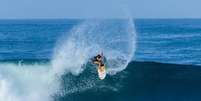 Tatiana Weston-Webb é grande chance de medalha feminina no surfe brasileiro  Foto: Daniel Smorigo/World Surf League  / Getty Images