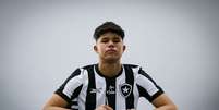 Bruninho é o novo reforço das categorias de base do Botafogo  Foto: Reprodução/Instagram/Bruninho Samudio