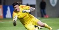 Goleiro Cássio, do Cruzeiro, criticou o gramado do Estádio Nilton Santos -  Foto: Gustavo Aleixo/Cruzeiro / Jogada10