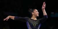 Paris 2024 Olympics - Artistic Gymnastics - Women's Qualification - Subdivision 5 - Bercy Arena, Paris, France - July 28, 2024. Julia Soares of Brazil in action on the Floor Exercise.  Foto: REUTERS/Hannah Mckay