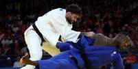 Rafael Macedo foi punido por colocar a mão dentro do kimono do adversário.  Foto: Reuters