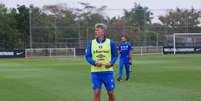 Renato em treino do Grêmio –  Foto: Luis Eduardo Muniz / Grêmio FBPA / Jogada10