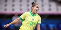 Gabi Portilho comemorando o segundo gol do Brasil contra a Espanha (Gaspar Nóbrega/COB)  Foto: Olimpíada Todo Dia