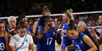Jogadoras da Itália comemoram vitória sobre a Turquia   Foto: REUTERS/Siphiwe Sibeko