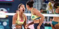 A dupla brasileira Ana Patrícia e Duda em duelo contra as australianas Mariafe e Clancy pela semifinal  Foto: Gaspar Nóbrega/COB