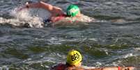 'Cachorrão' disputa a maratona aquática em Paris  Foto: Gaspar Nóbrega/COB