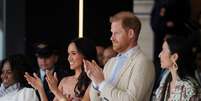 O príncipe Harry do Reino Unido e sua esposa Meghan, duquesa de Sussex, aplaudem ao se encontrarem com a vice-presidente da Colômbia, France Marquez, em Bogotá, Colômbia
15/08/2024
REUTERS/Nathalia Angarita  Foto: Reuters