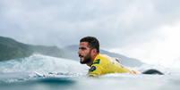 Filipe Toledo foi eliminado nas oitavas nas Olimpíadas  Foto: Beatriz Ryder / WSL / Lance!